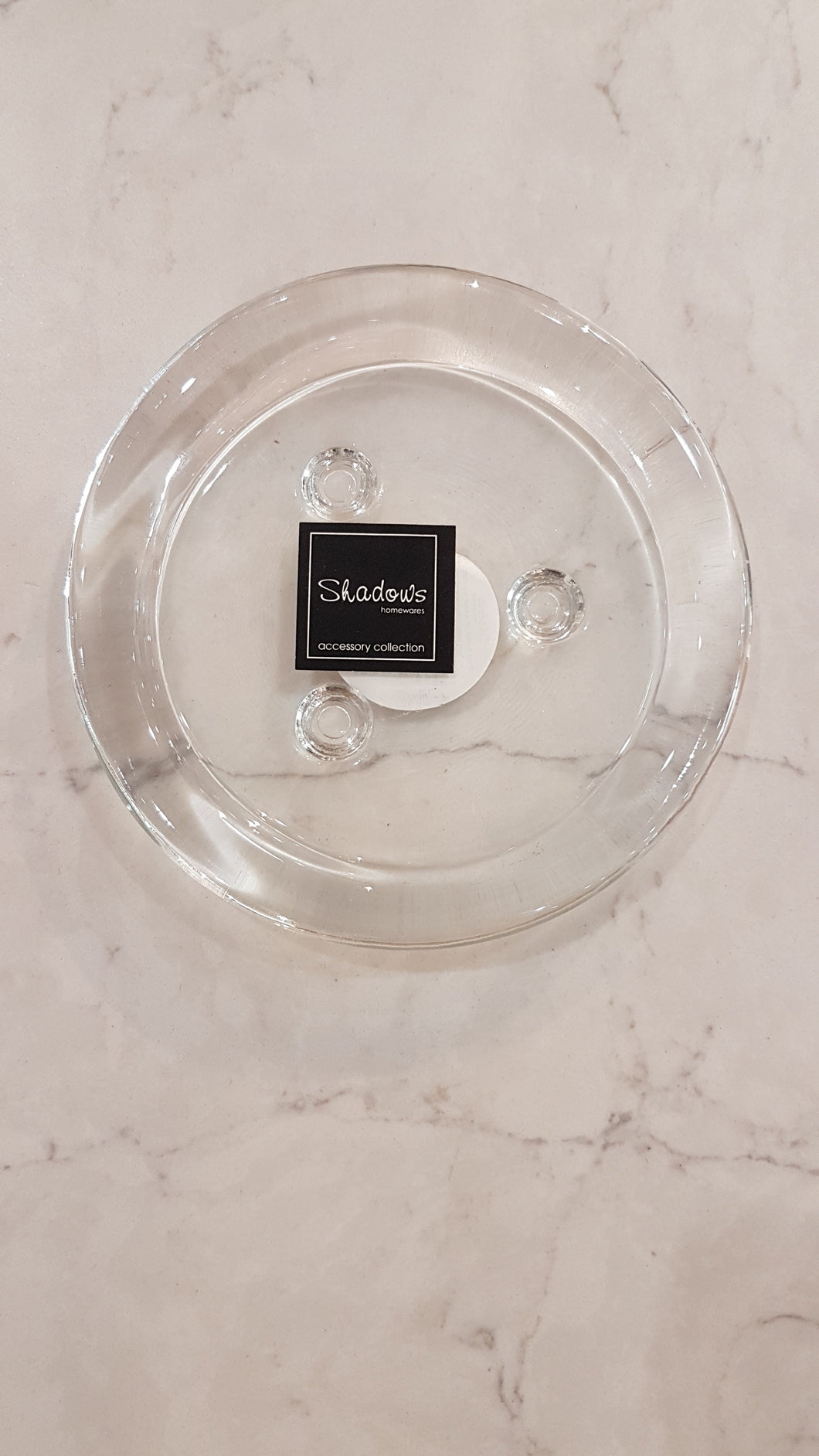 Small round plate with Feet