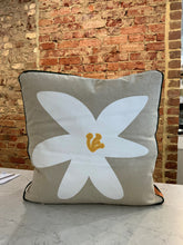 Load image into Gallery viewer, Clementine Cushion