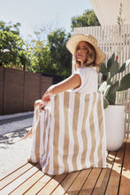 Load image into Gallery viewer, Beachbox Chair Cover