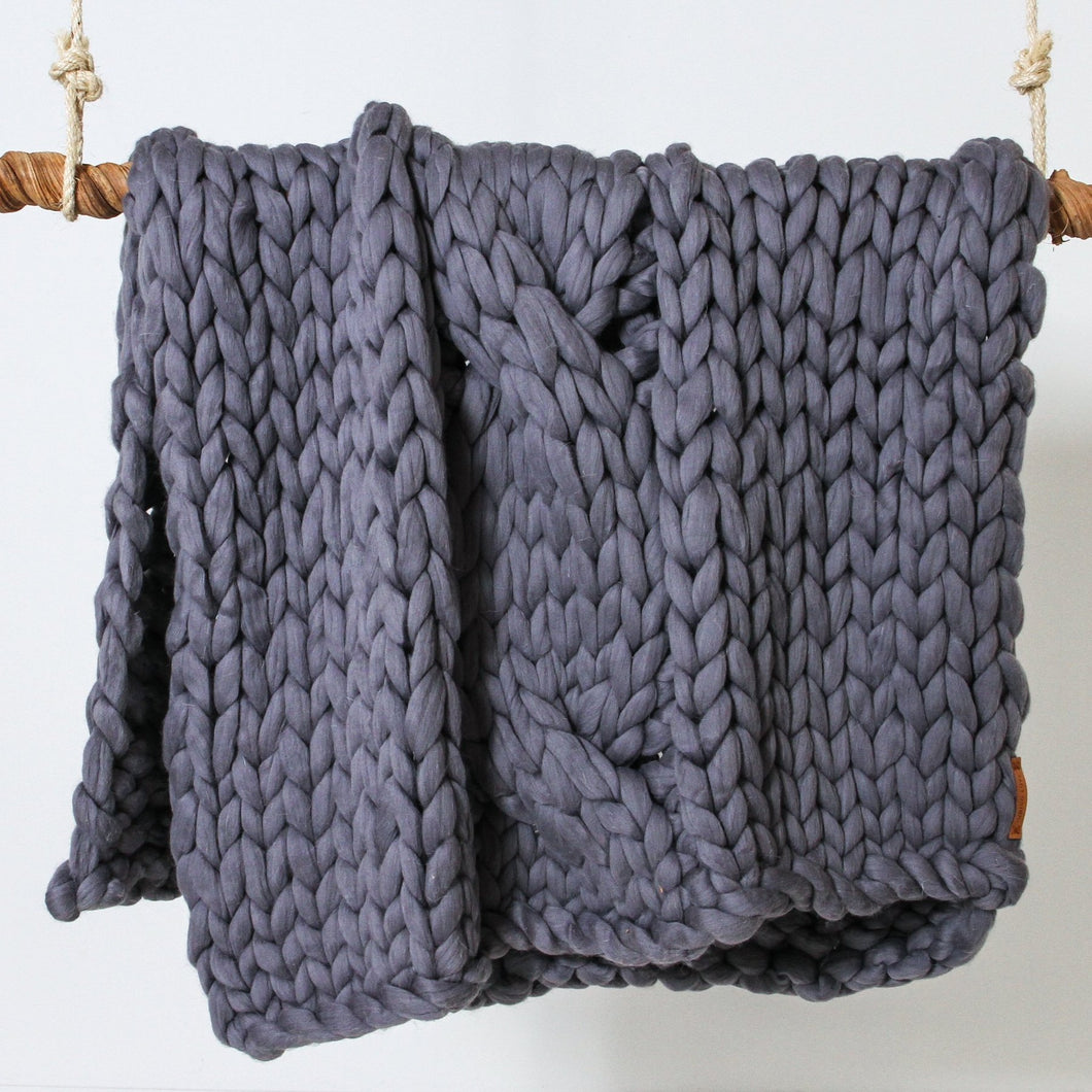 Chunky knit throw