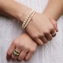 Load image into Gallery viewer, Pearl Energy Gems Bracelet