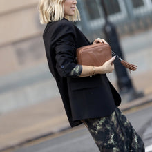 Load image into Gallery viewer, Vanessa Cross Body Bag
