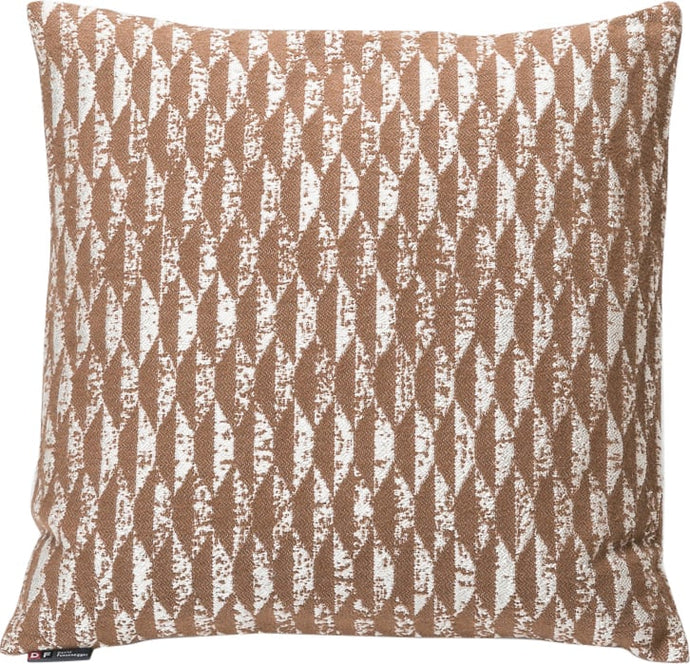 Rhombus Structured Diva Cushion