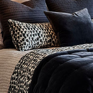 Velvet Cushion