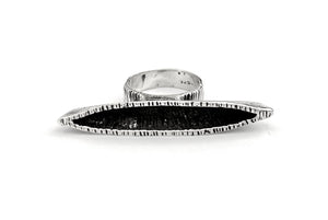 Concave Canoo Shape Ring