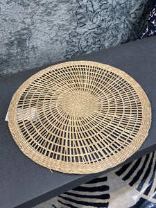 Open weave round natural placemat
